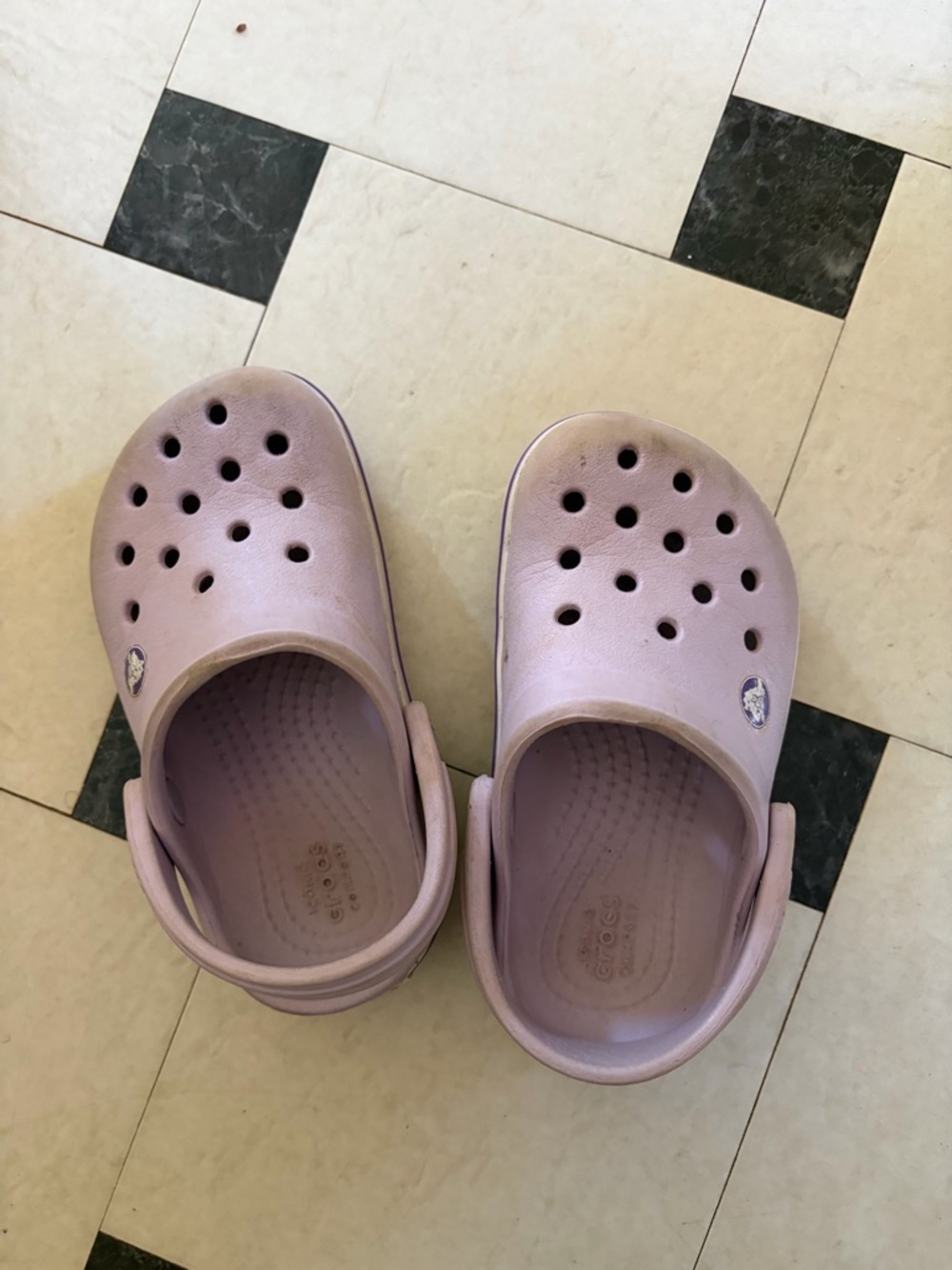 CROCS Kids Classic Clog in Light Purple
